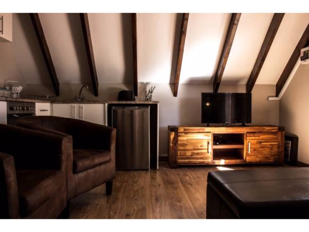 Kangelani Lodge Хиллкрест Экстерьер фото